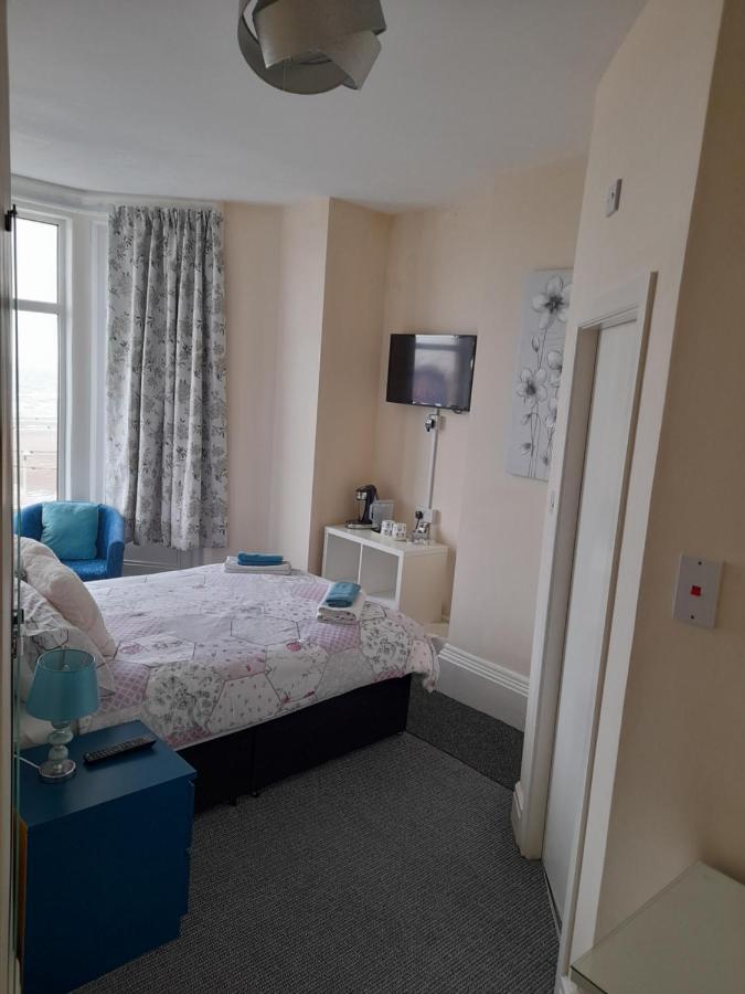 Bed and Breakfast The Coast Blackpool Exterior foto